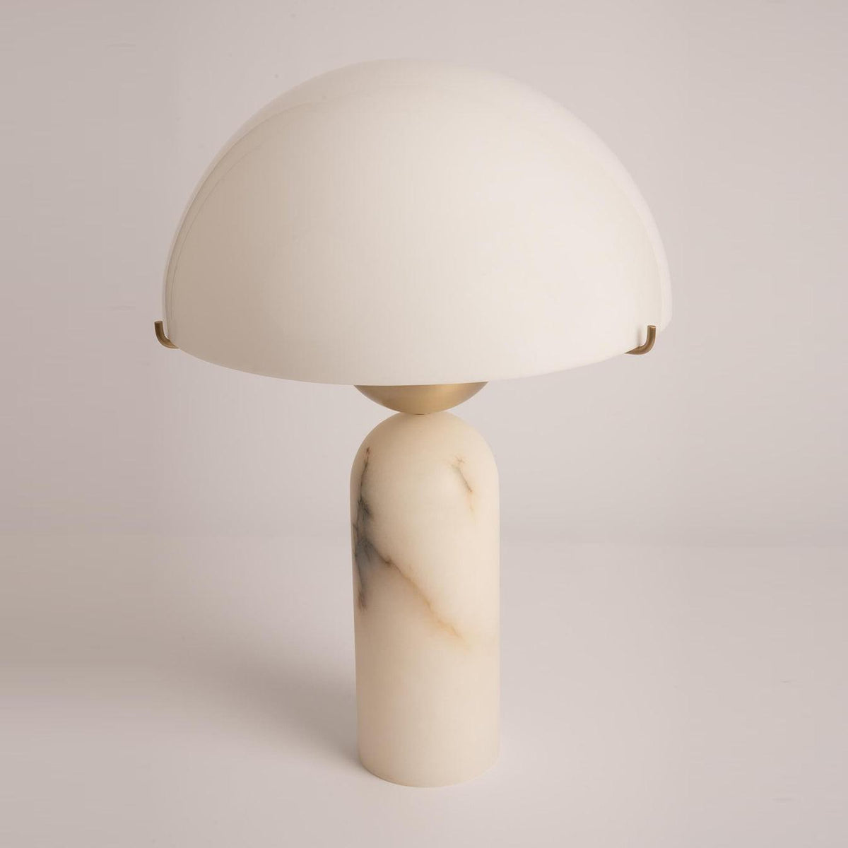 Tirixon lámpara de mesa alabastro