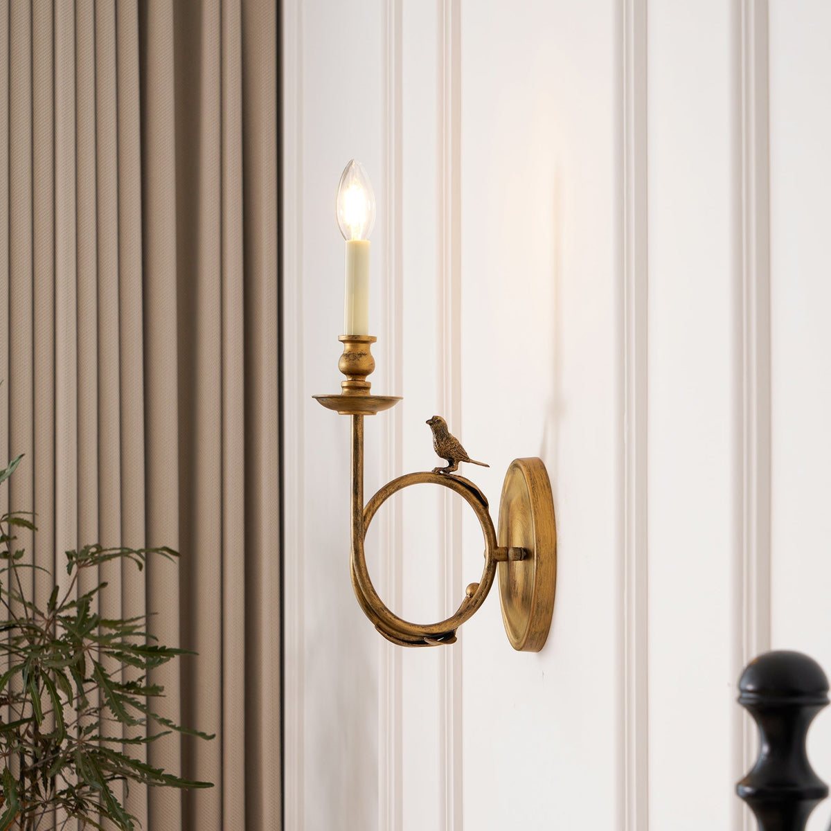 Viraearia aplique de pared