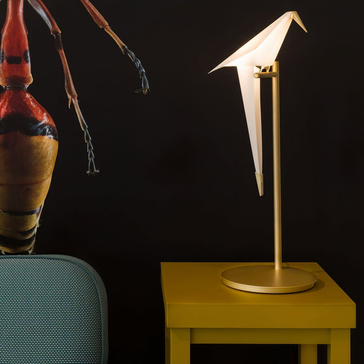 Kaelora lámpara de mesa contemporánea