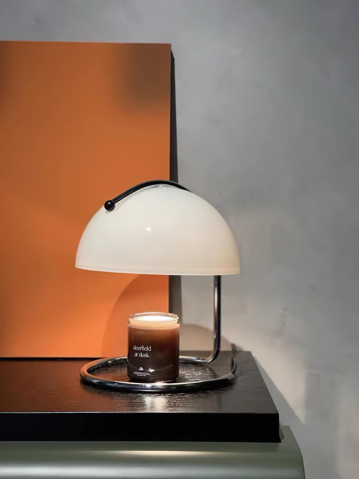 Caelis lámpara de mesa contemporánea