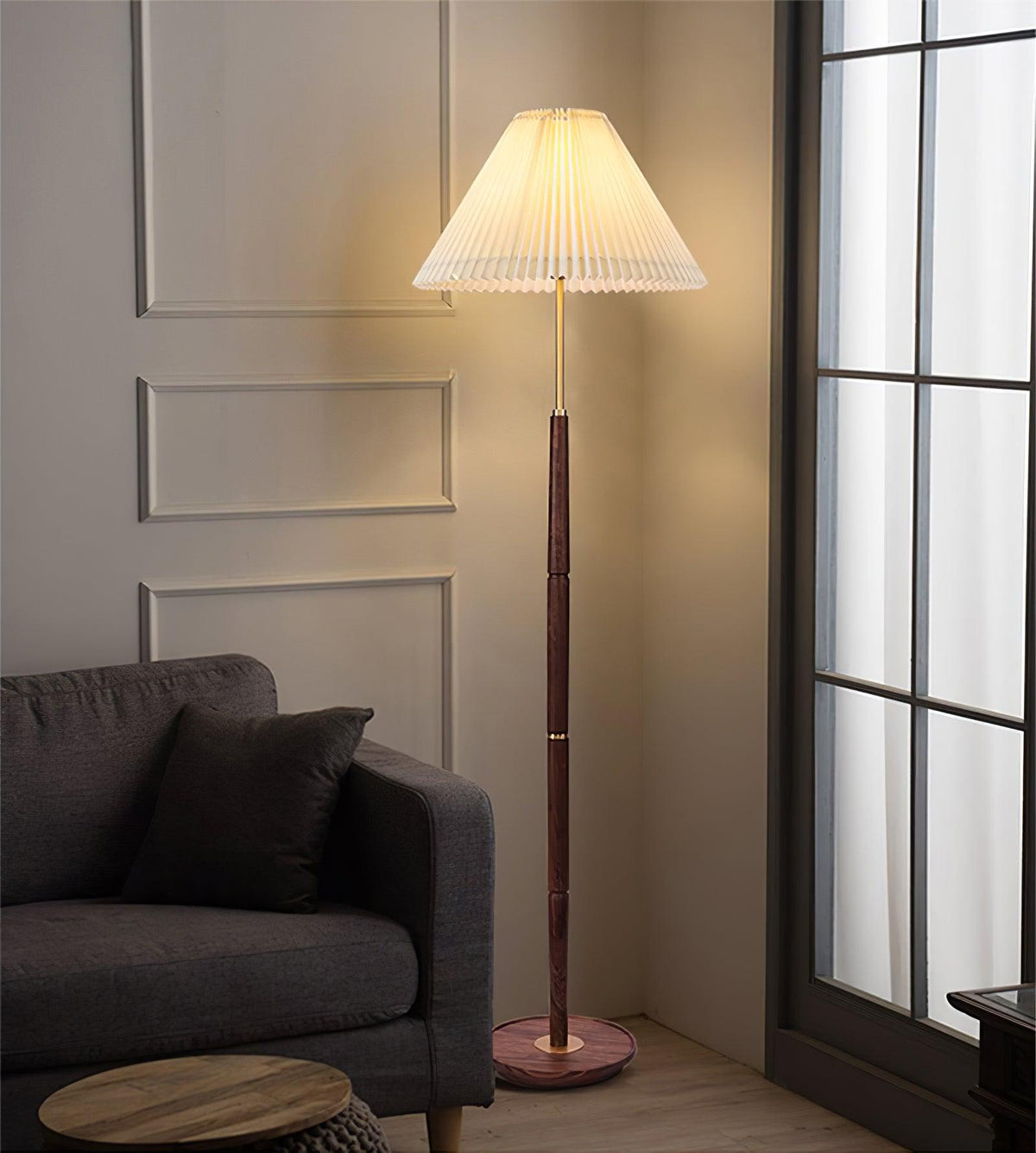 Syleina lámpara de pie minimalista de madera
