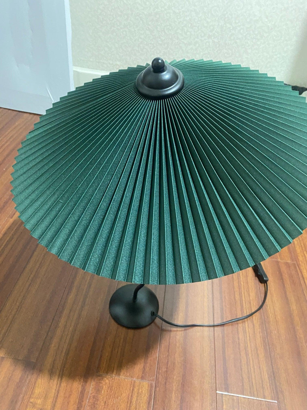 Krenis lámpara de mesa artística de tejido