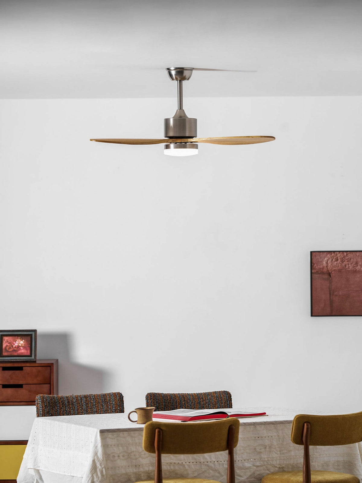 HushGlow ventilador de techo con luz