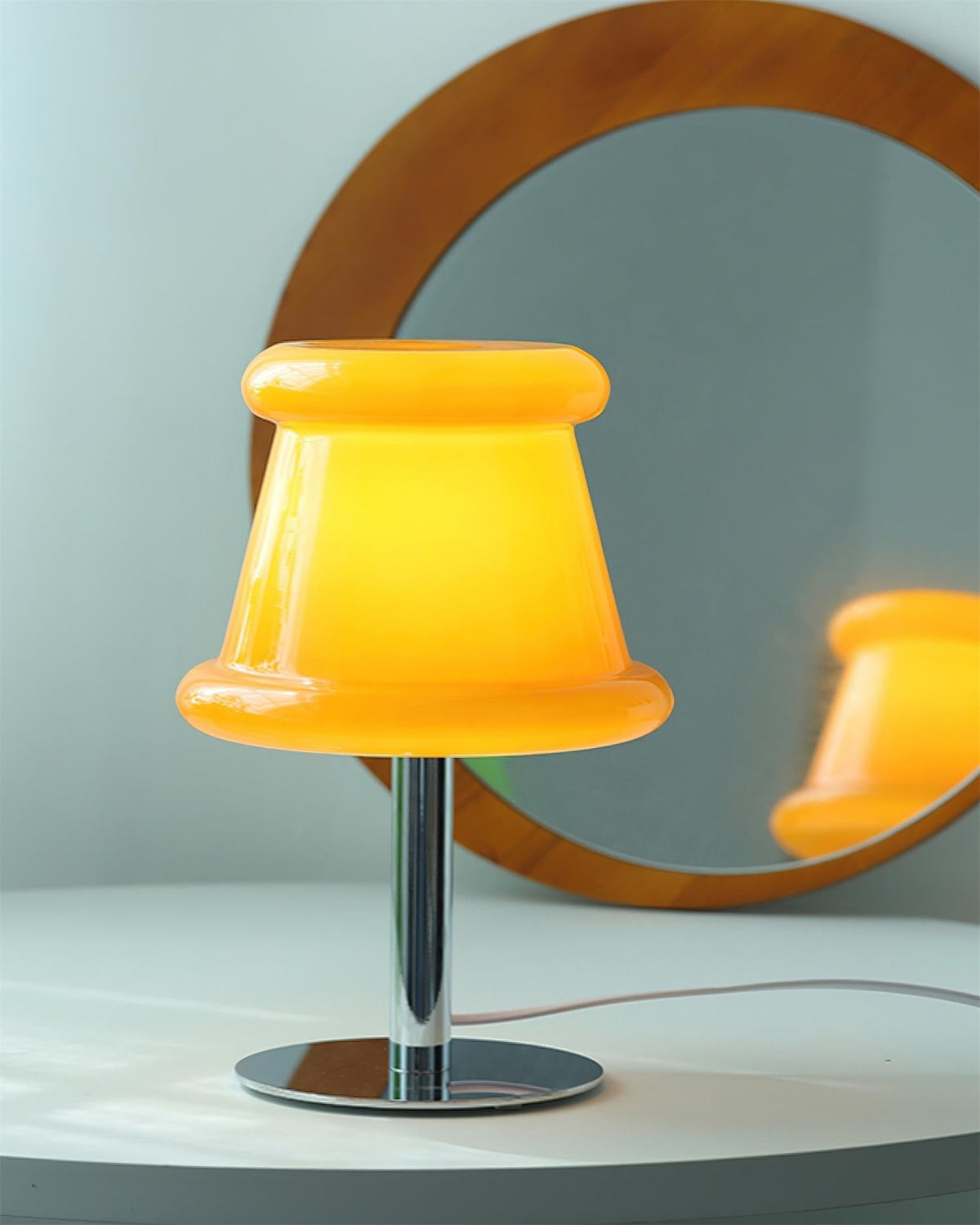 Amber lámpara de mesa