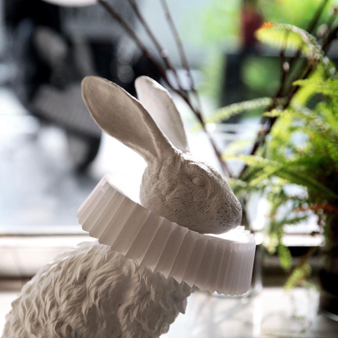 Bravore lámpara de mesa Rabbit X