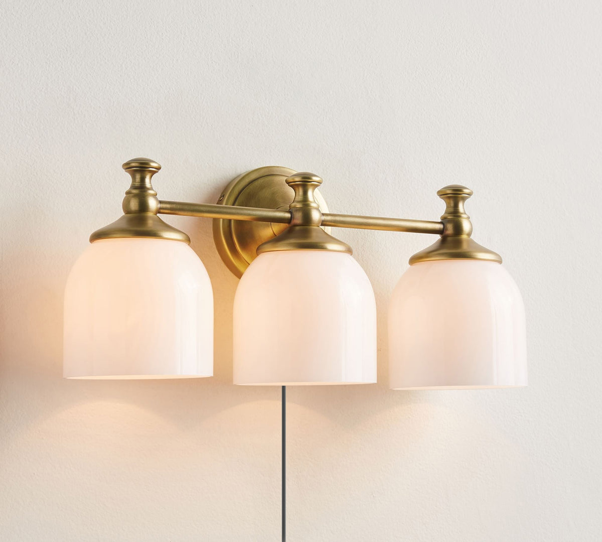 Celiaya aplique de pared con vidrio y enchufe enchufable