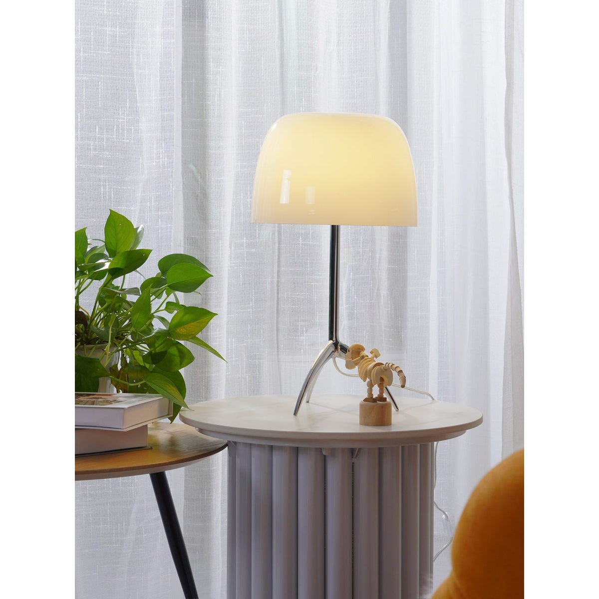Lumuina lámpara de mesa