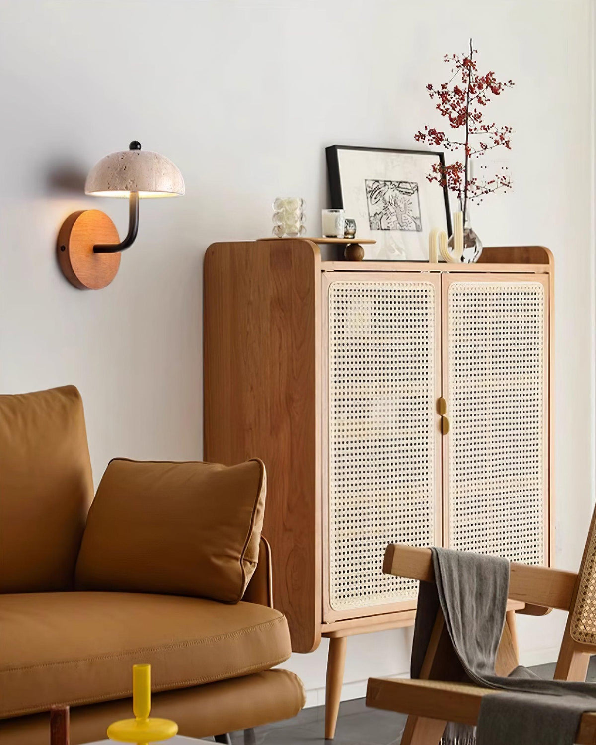 Solaro aplique de pared travertino pantalla semicúpula