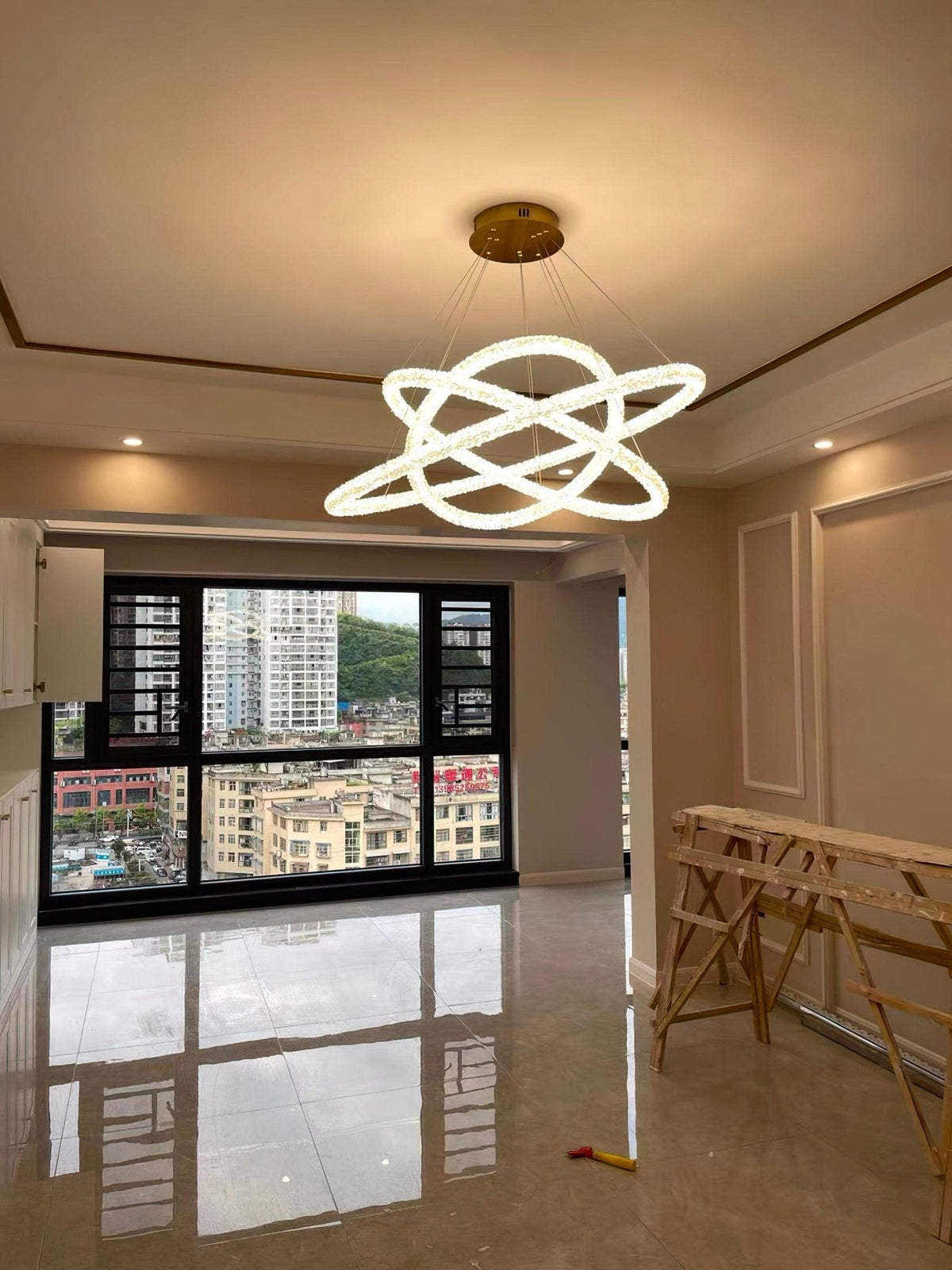 Seleira lámpara de araña Ring cristal LED