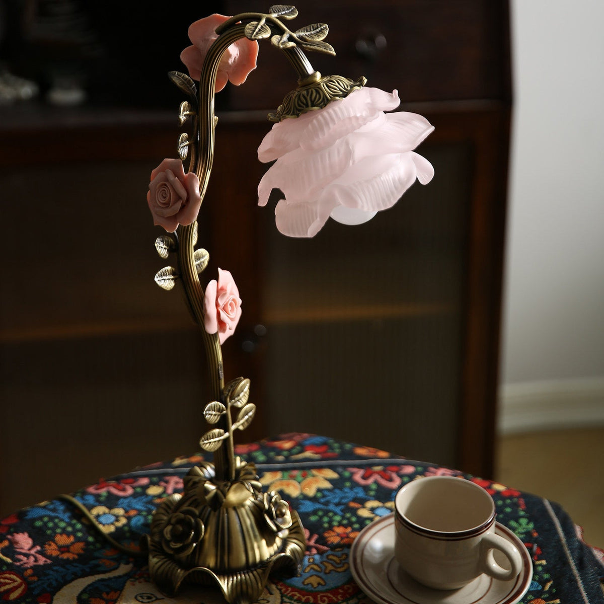 Liorarena lámpara de mesa floral