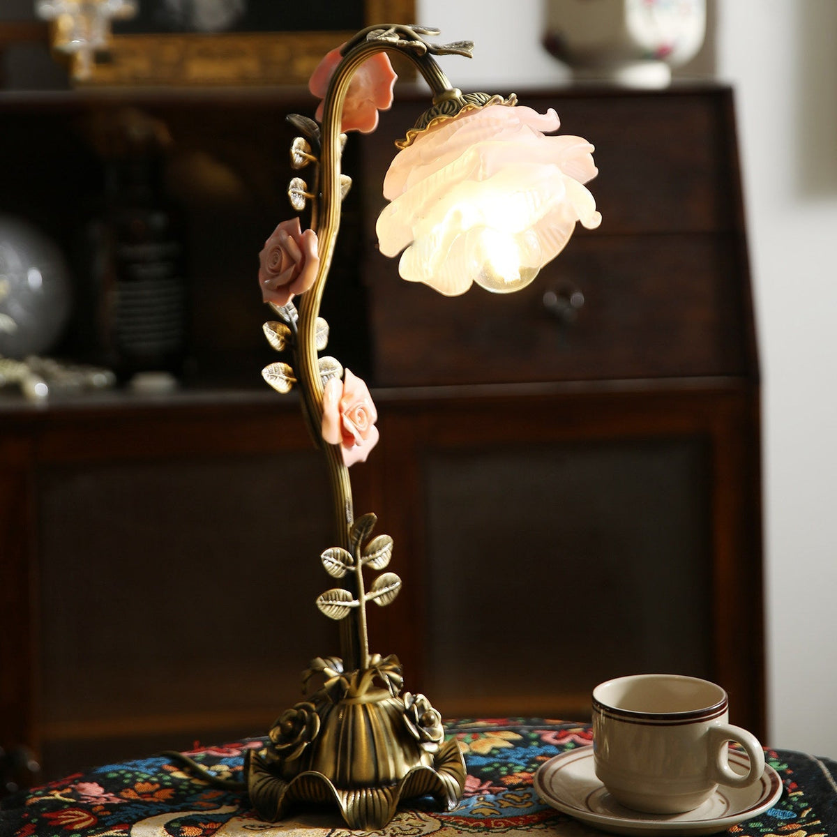 Liorarena lámpara de mesa floral