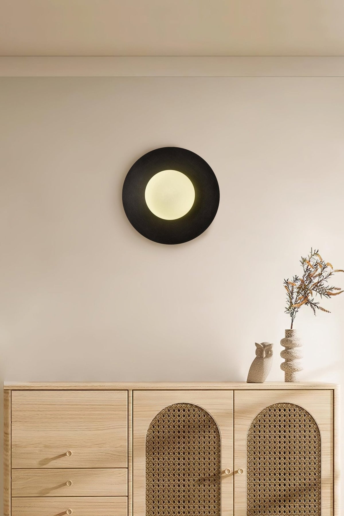 Elem aplique de pared moderno minimalista redondo de arte en latón y vidrio
