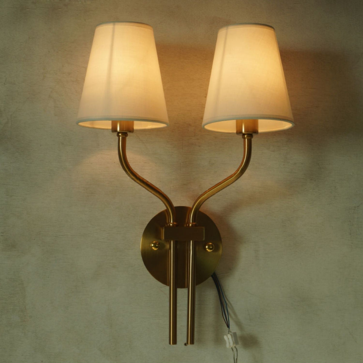 Ulreo aplique de pared