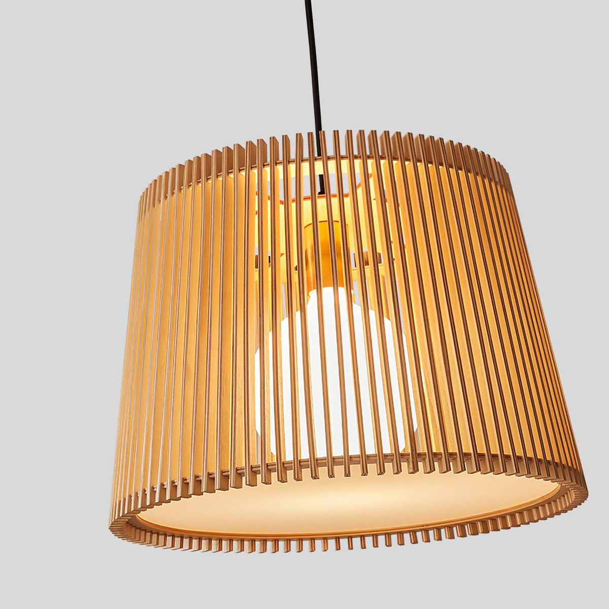 Clou lámpara colgante de madera estilo