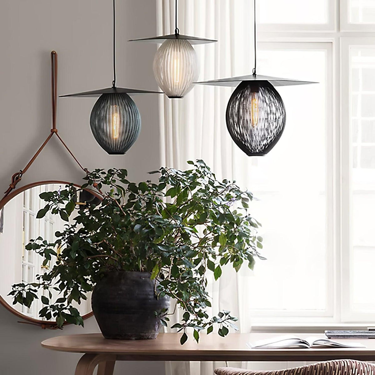 Hikari lámpara colgante de aluminio
