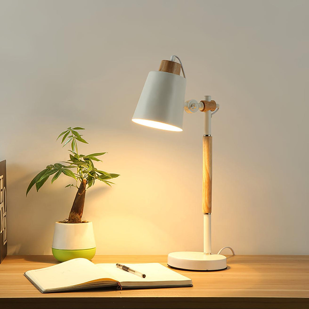 Addyson lámpara de mesa minimalista
