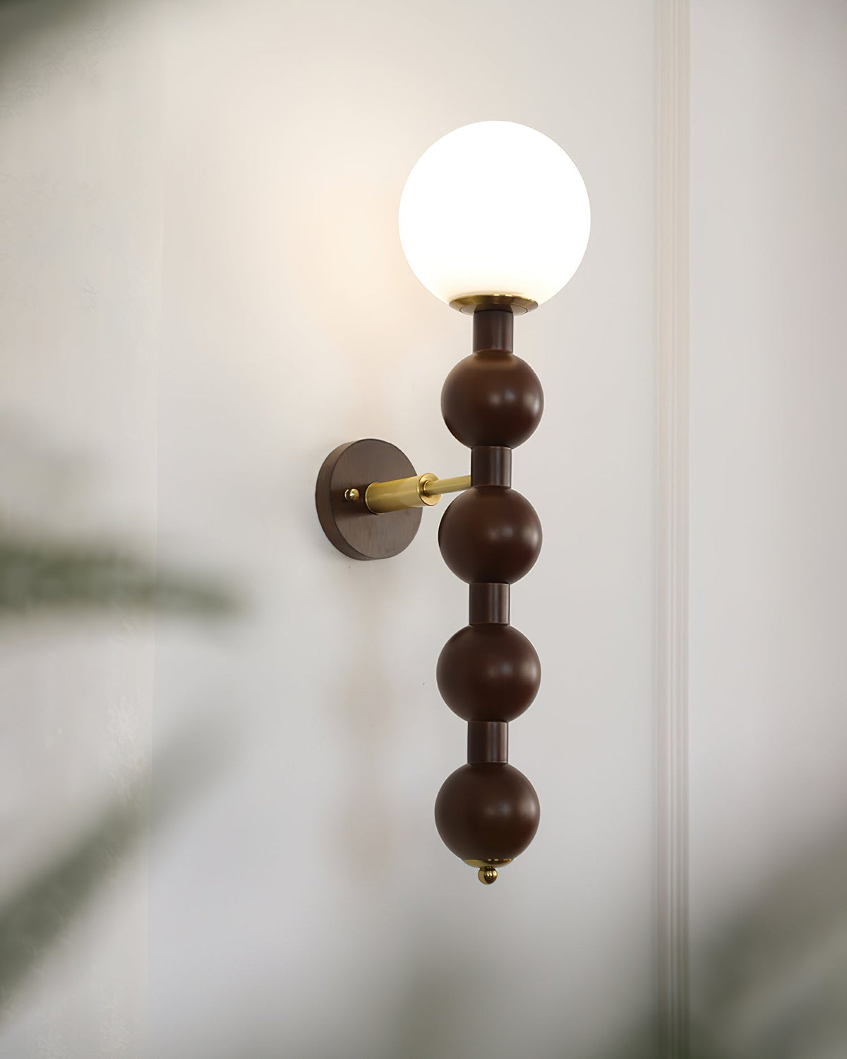 Aplique de pared Gourd en madera, metal y vidrio estilo moderno