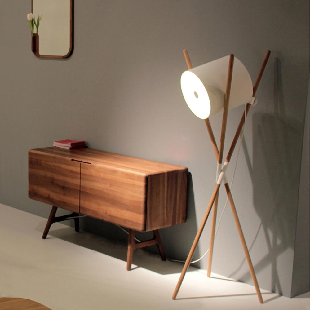 Syloena lámpara de pie contemporánea de madera