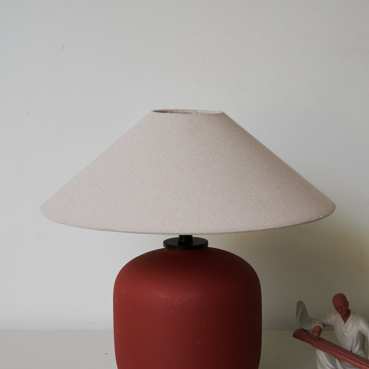 Gordon lámpara de mesa cerámica minimalista