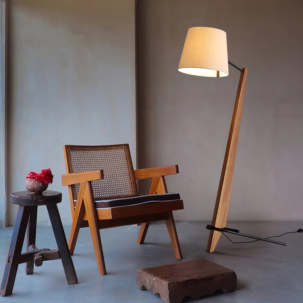 Vyran lámpara de pie de madera y tejido
