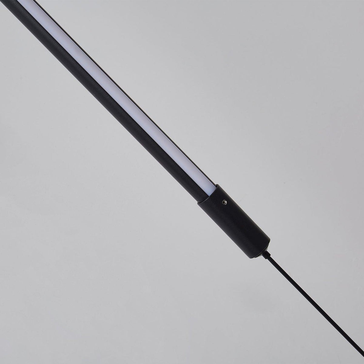 Vedaian lámpara de pie minimalista
