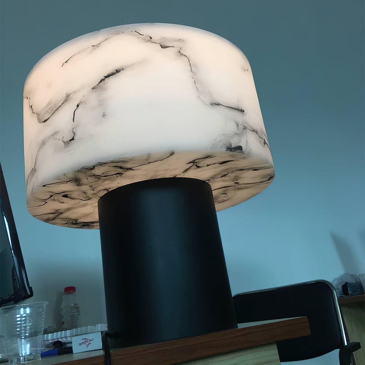 Noriseria lámpara de mesa