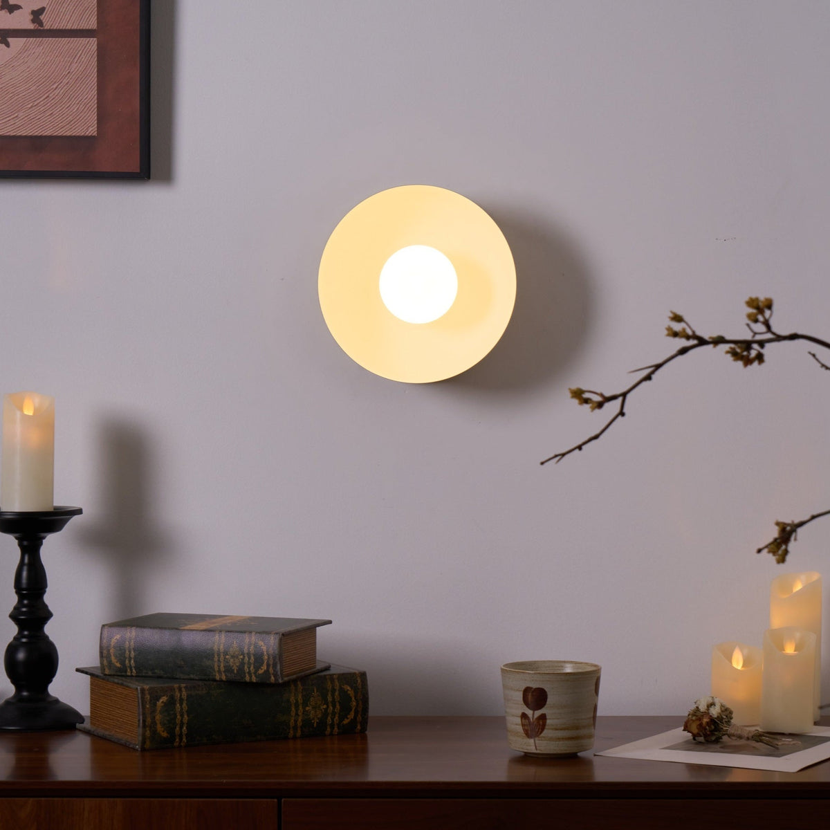 Eirearia aplique de pared moderno minimalista con diseño de eclipse solar en latón y vidrio