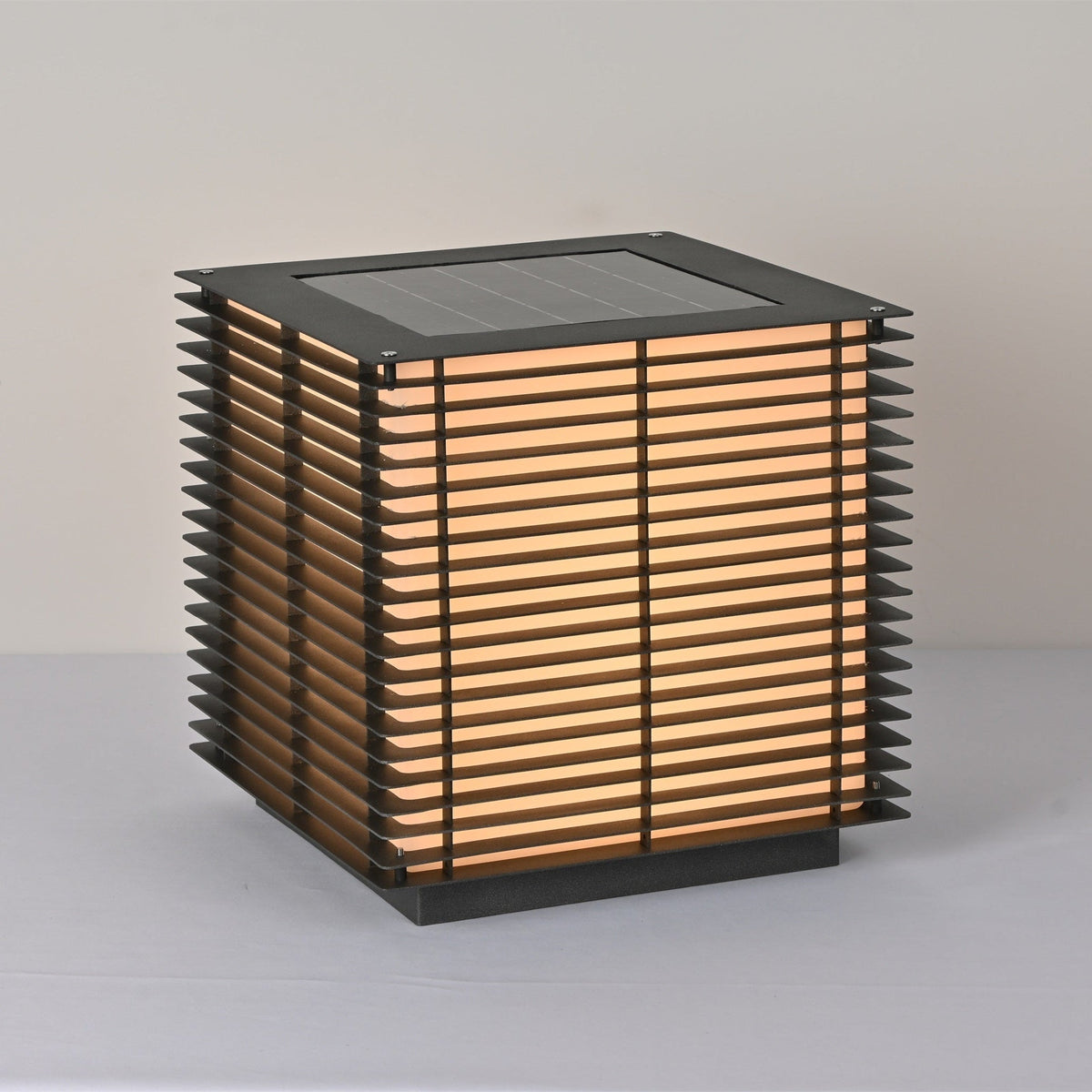 Eryon luminaria exterior Solar Grid