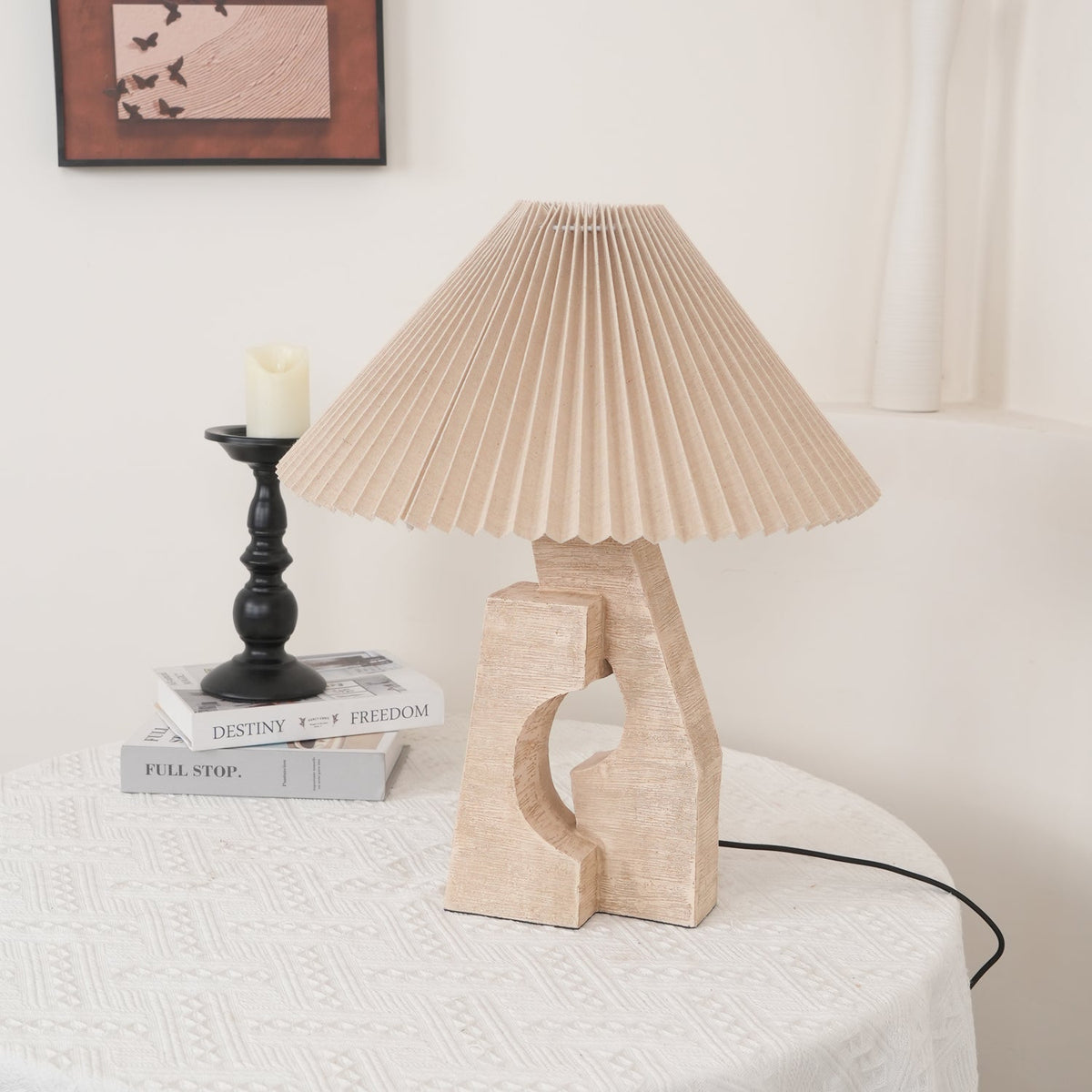 Arvinyra lámpara de mesa escultórica de travertino
