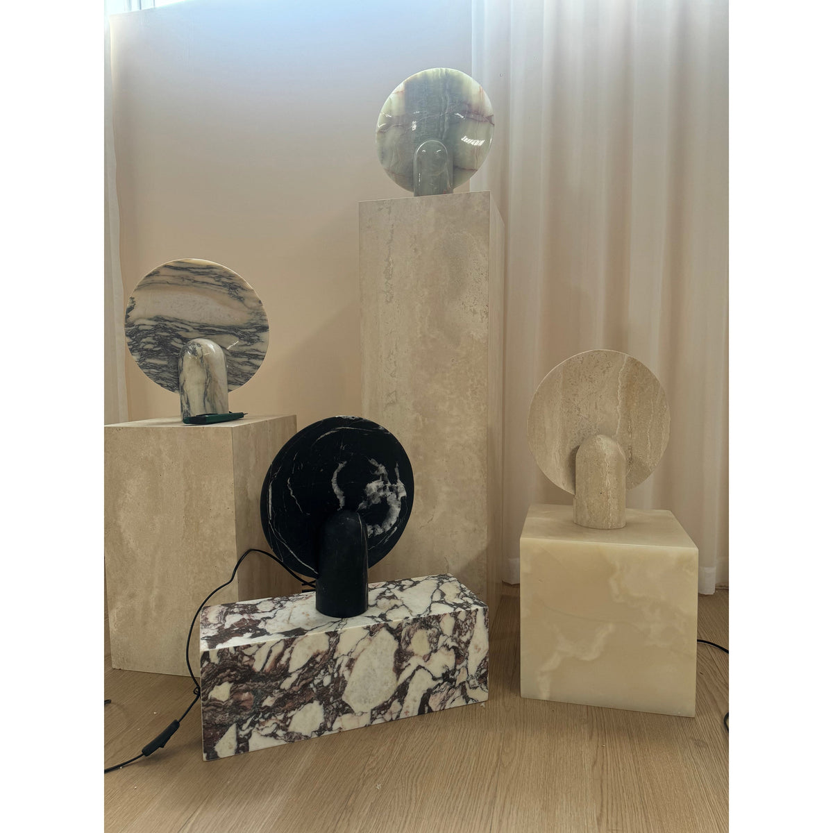 Calelora lámpara de mesa