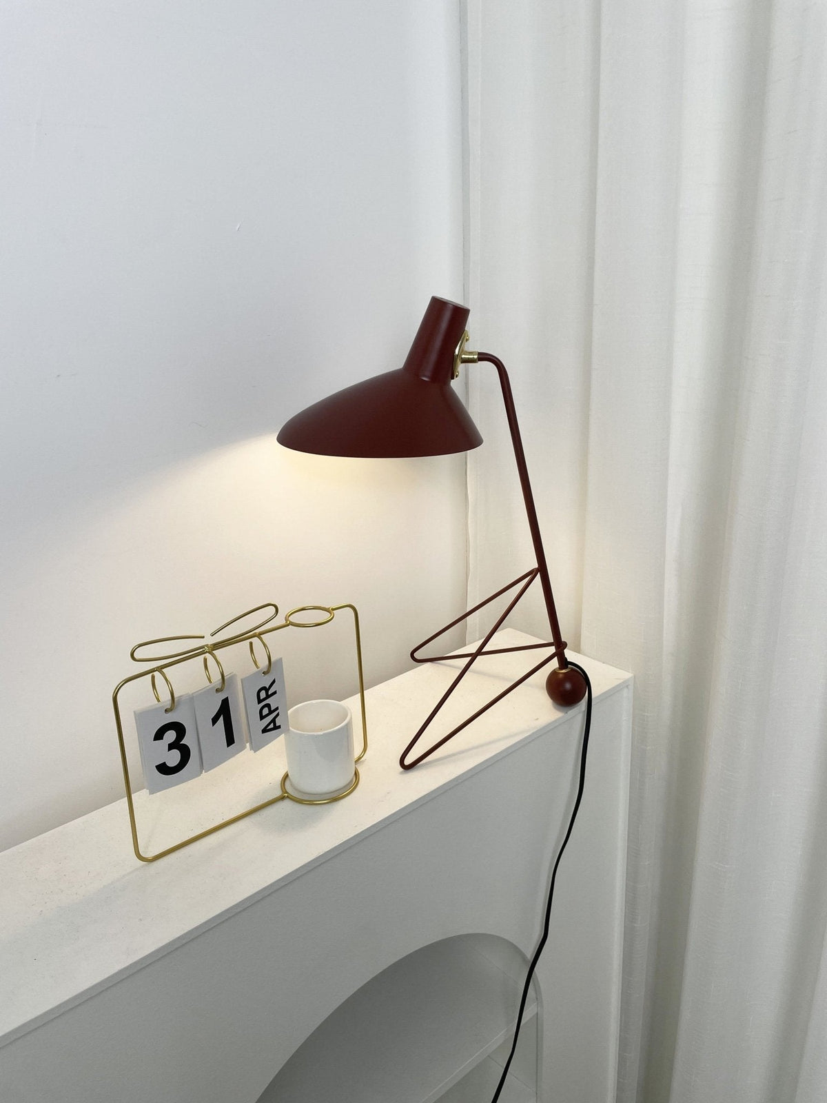 Pivot lámpara de mesa industrial