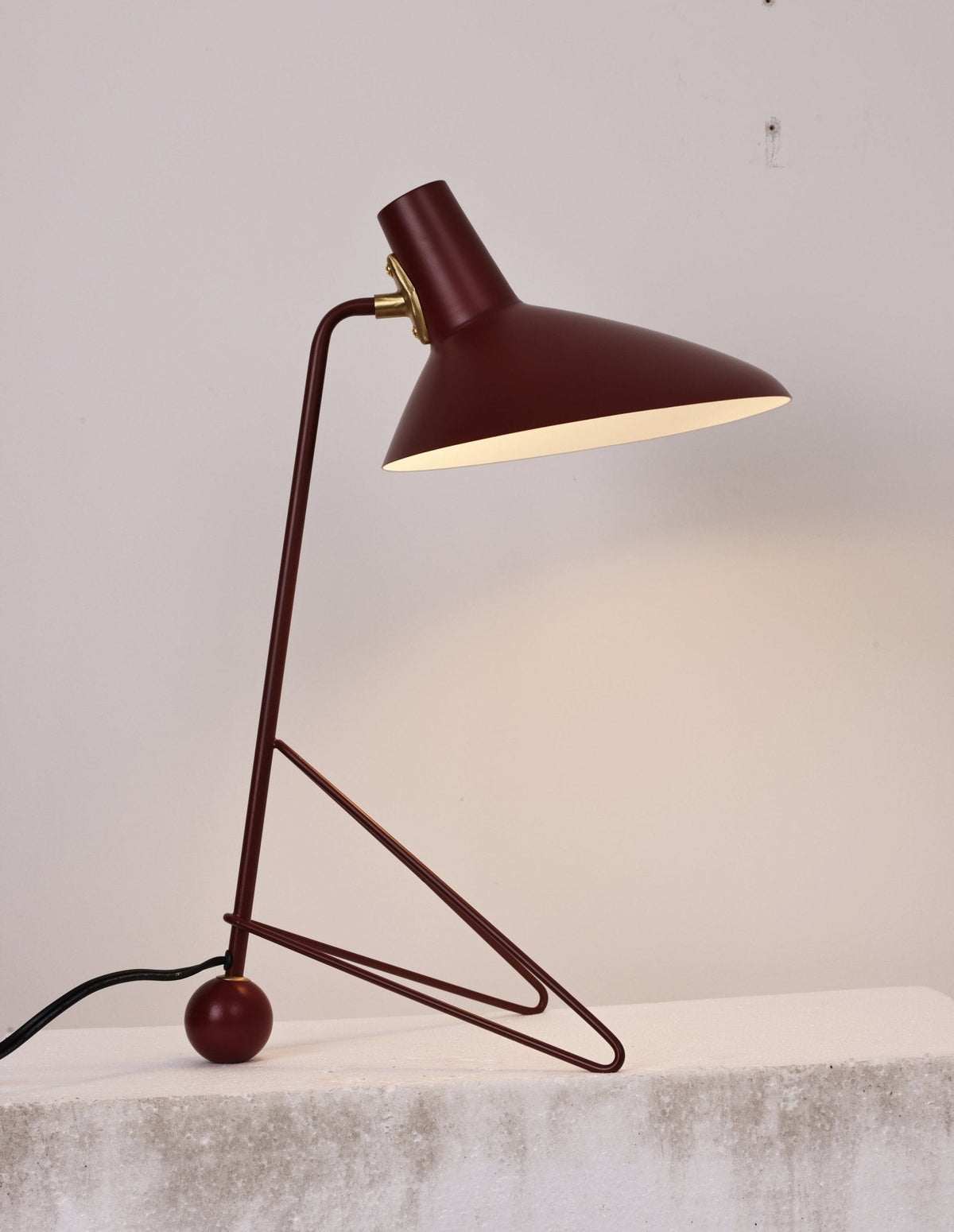 Pivot lámpara de mesa industrial