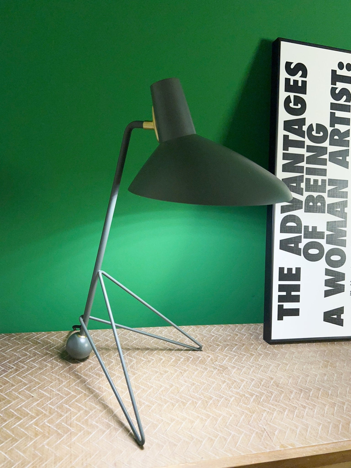 Pivot lámpara de mesa industrial