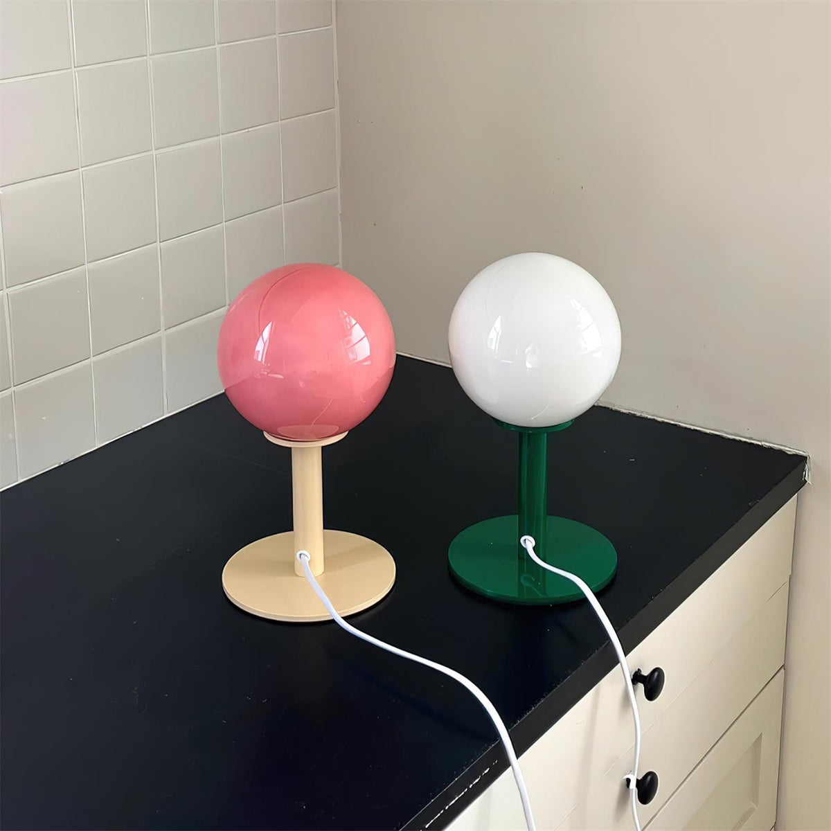 Viraoiella lámpara de mesa