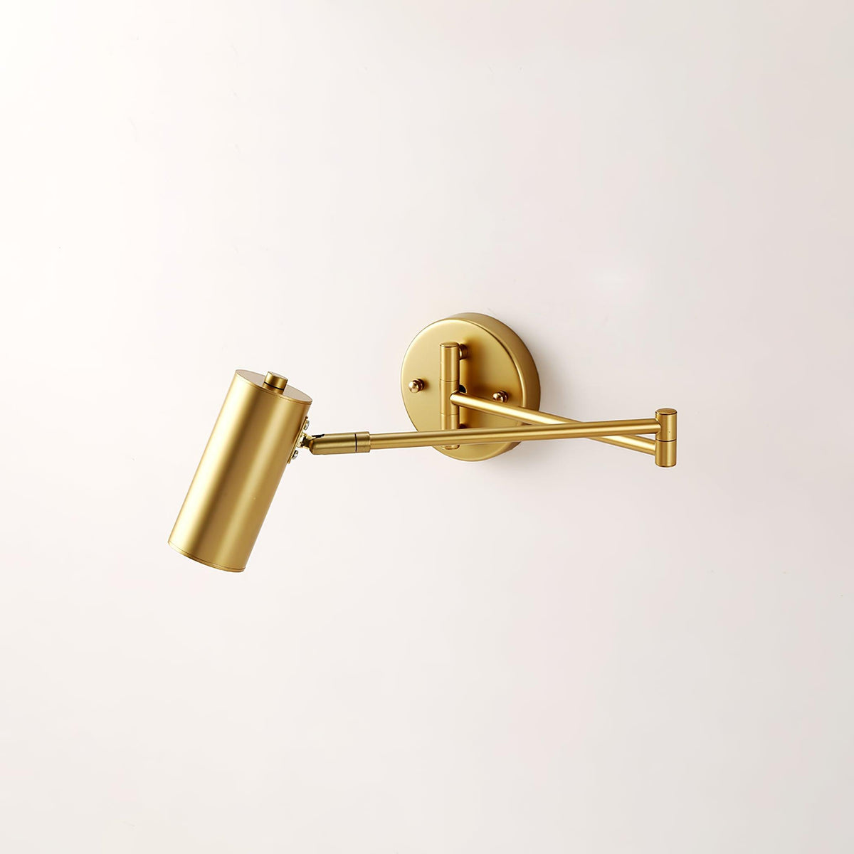 Auraelle aplique de pared con brazo articulado de latón regulable