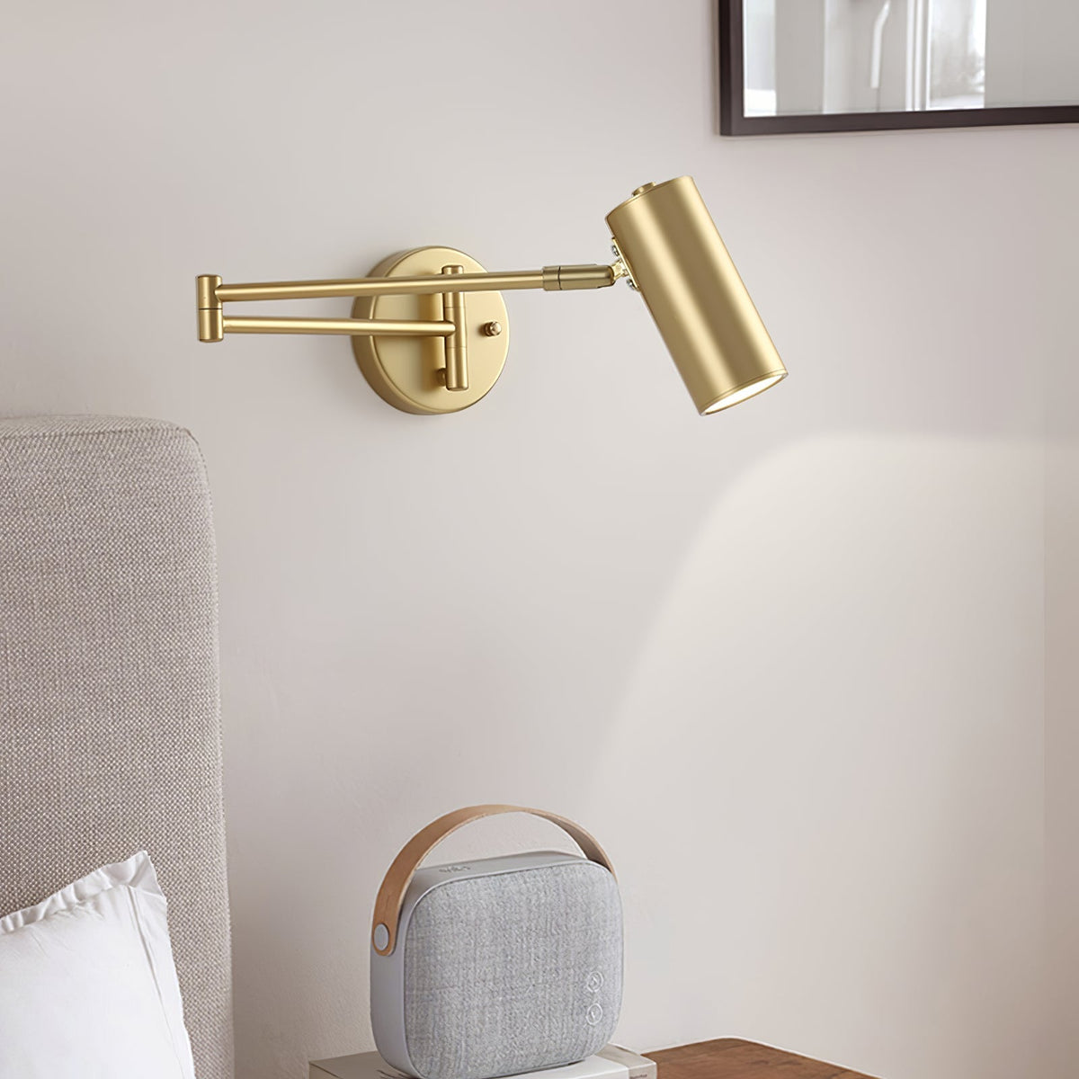 Auraelle aplique de pared con brazo articulado de latón regulable