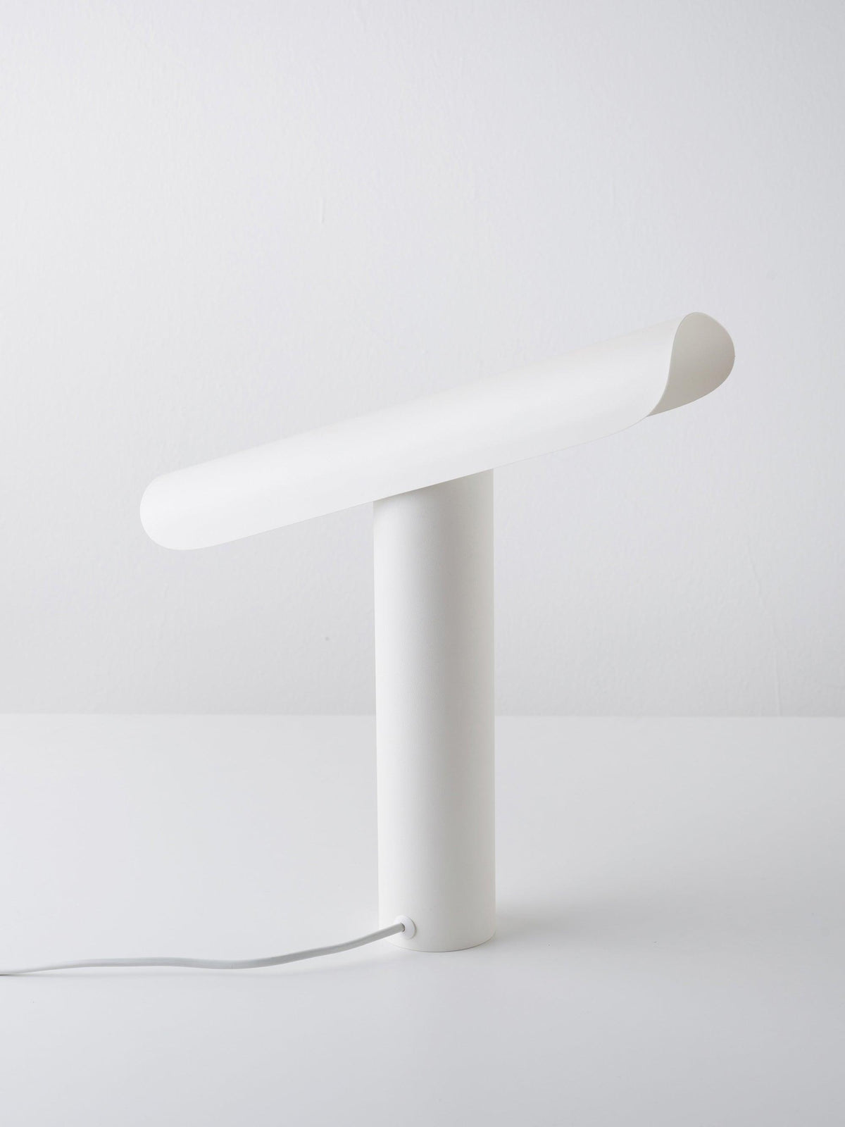 Zenice lámpara de mesa minimalista