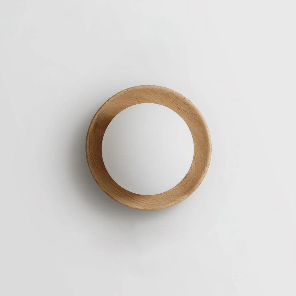 Aplique de pared con cuerpo metálico y borde de madera estilo minimalista de metal