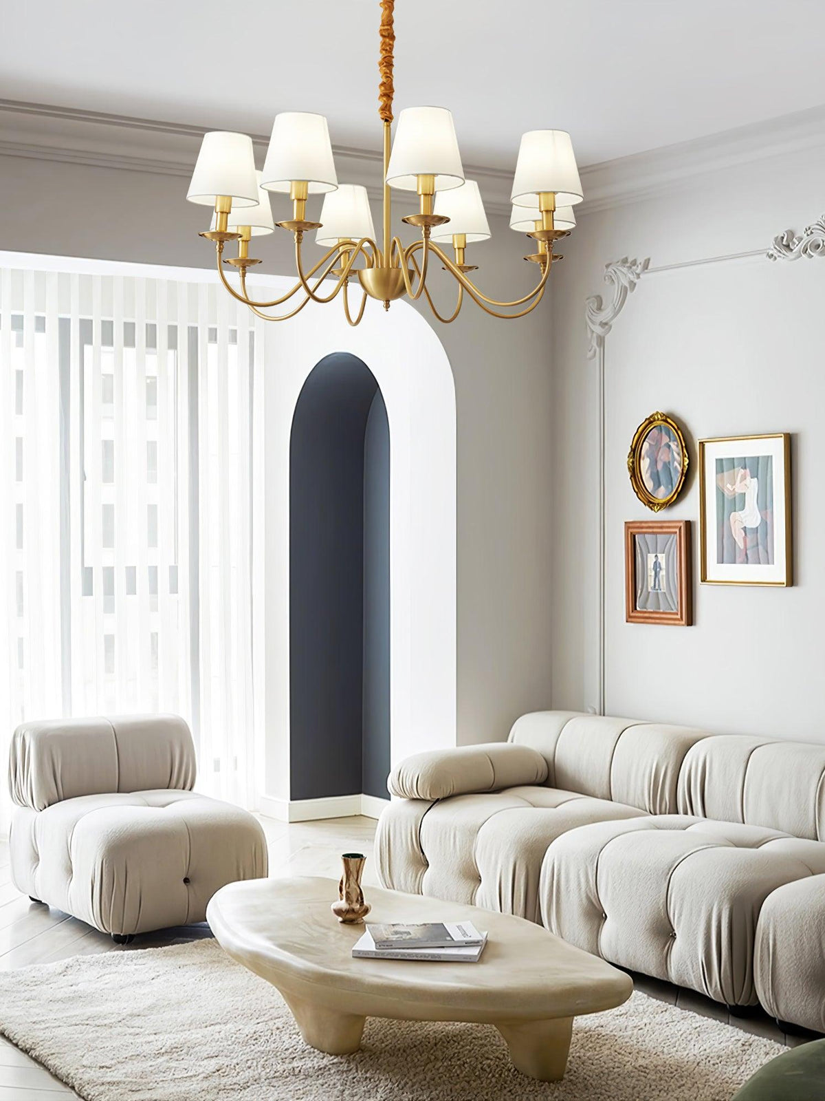 Auruora lámpara de araña de latón con pantalla de tela clásica