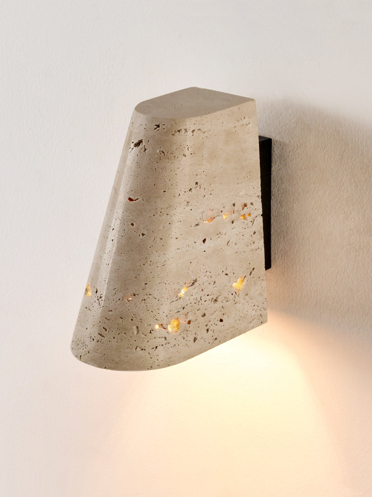Tavren aplique de pared de travertino