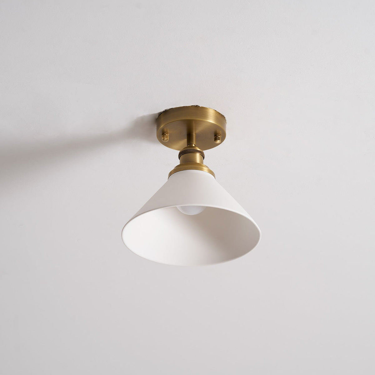 Aureleon lámpara de techo minimalista de latón