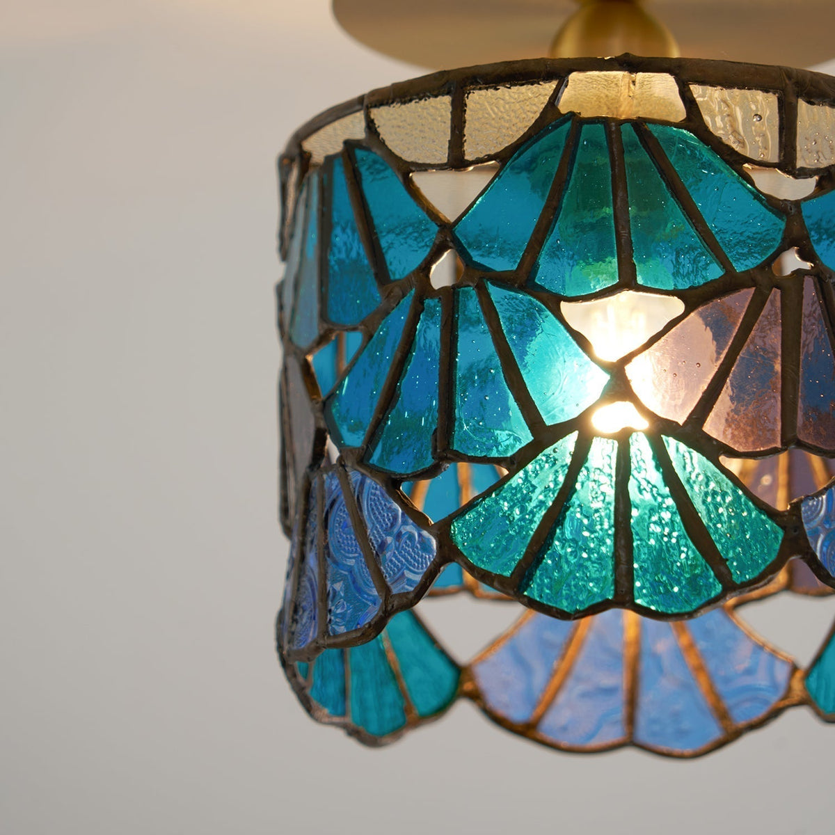 Rosavine plafón de vidrio esmerilado Tiffany