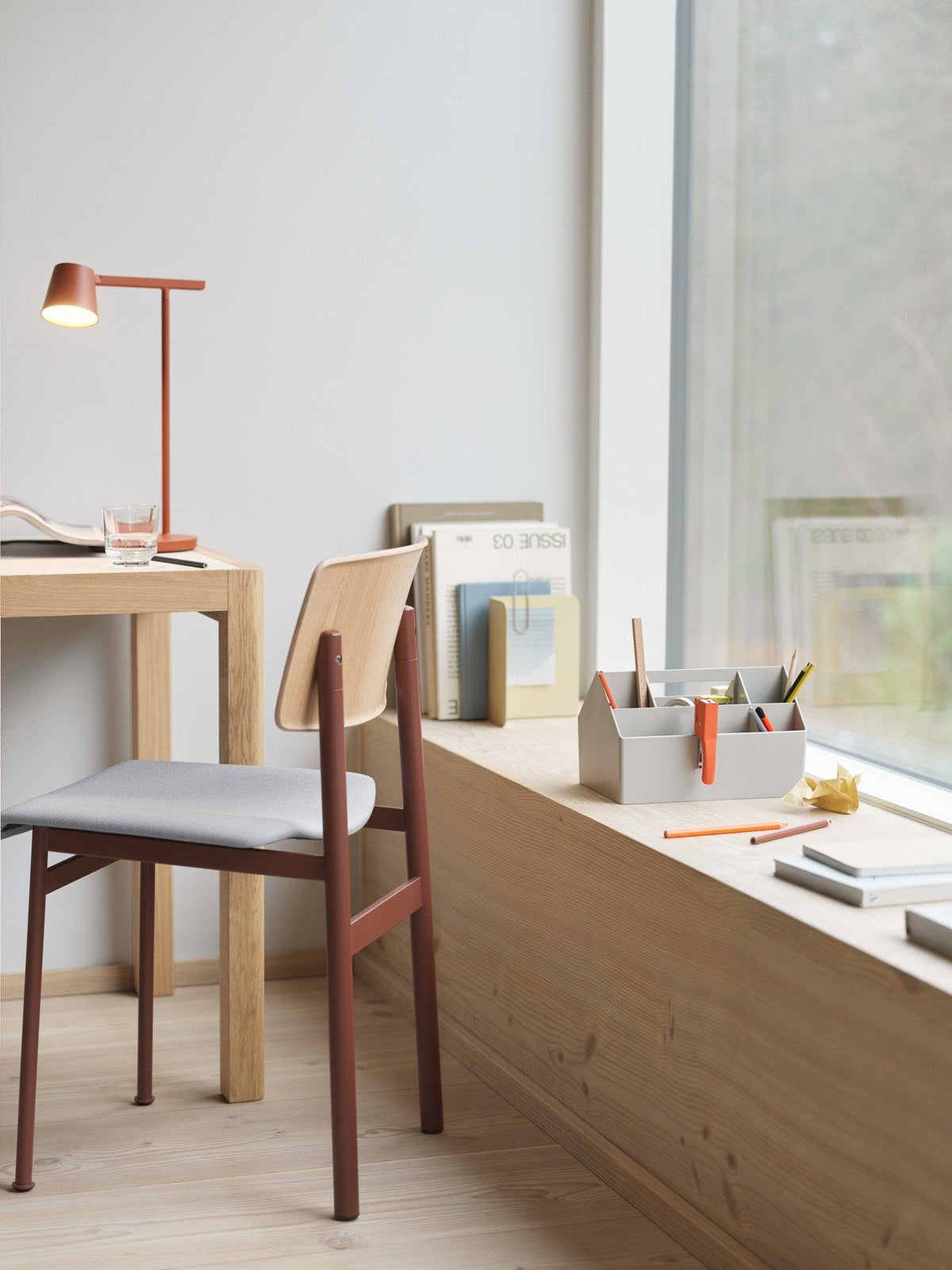 Caelthorne lámpara de mesa Core