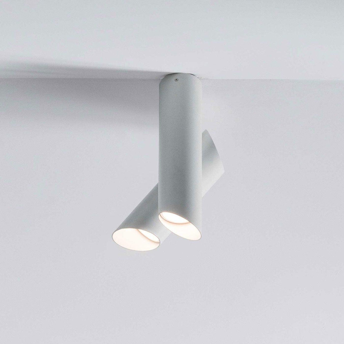 Teu lámpara de techo moderna minimalista tubular