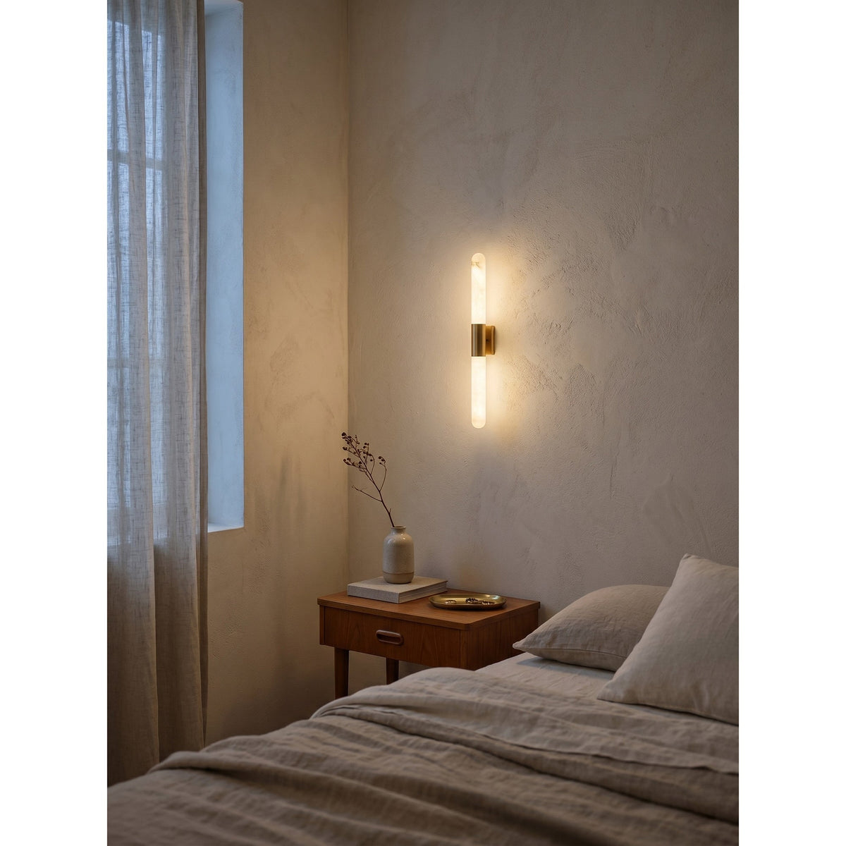 Eireaya Line aplique de pared alabastro