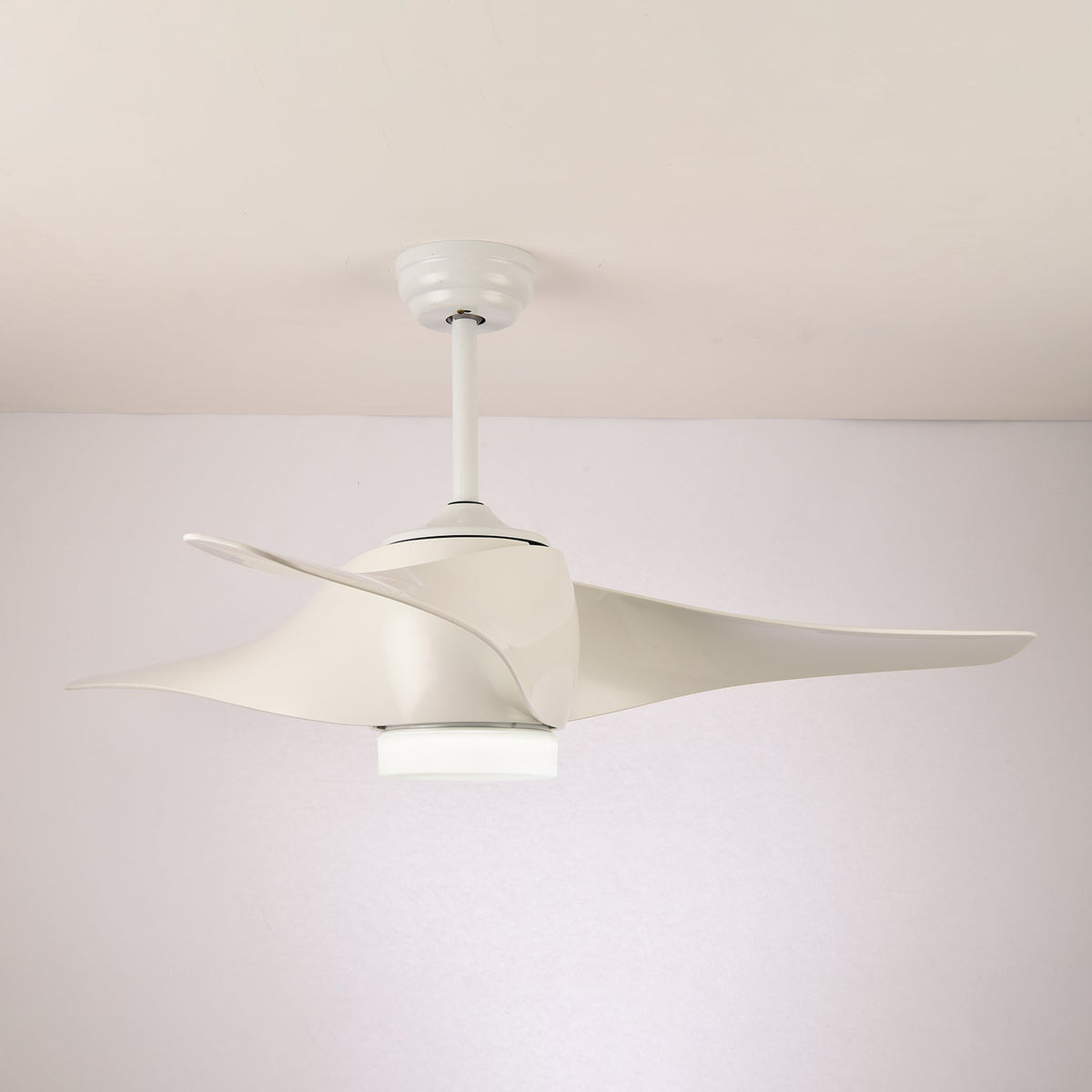 Umber ventilador de techo con luz