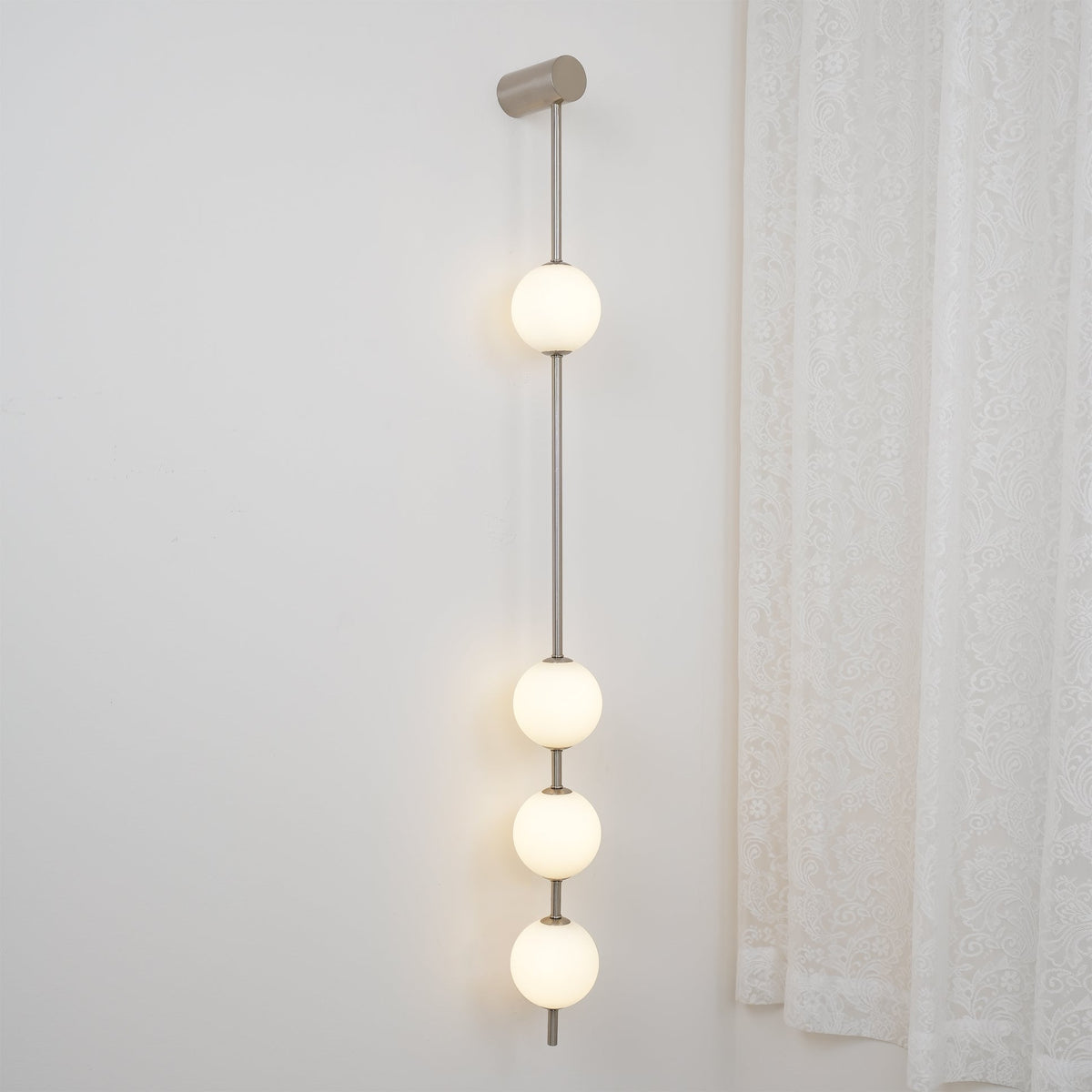 Lustra Aplique de pared Bolas Verticales Pasillos