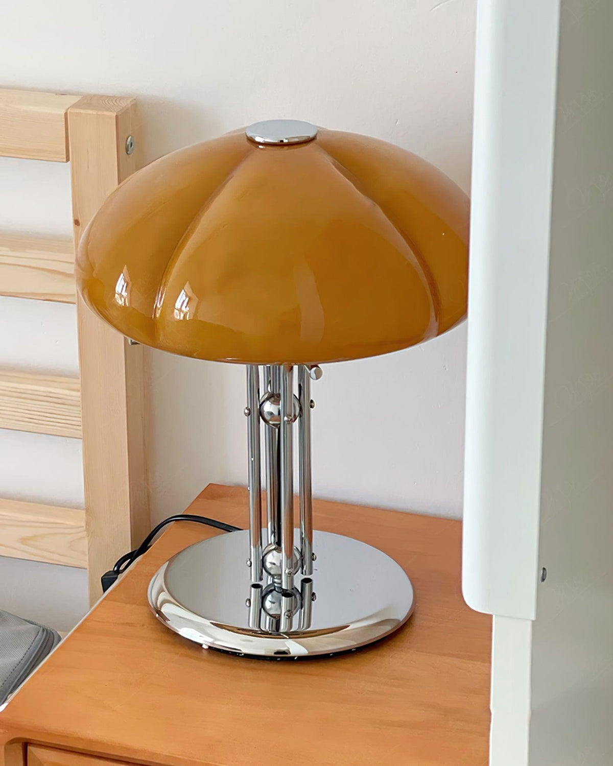 Lioreline lámpara de mesa moderna