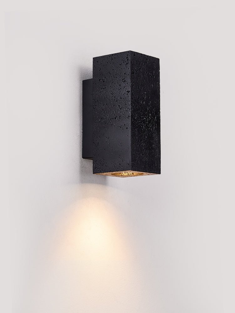 Ewan aplique de pared cuboide negro travertino