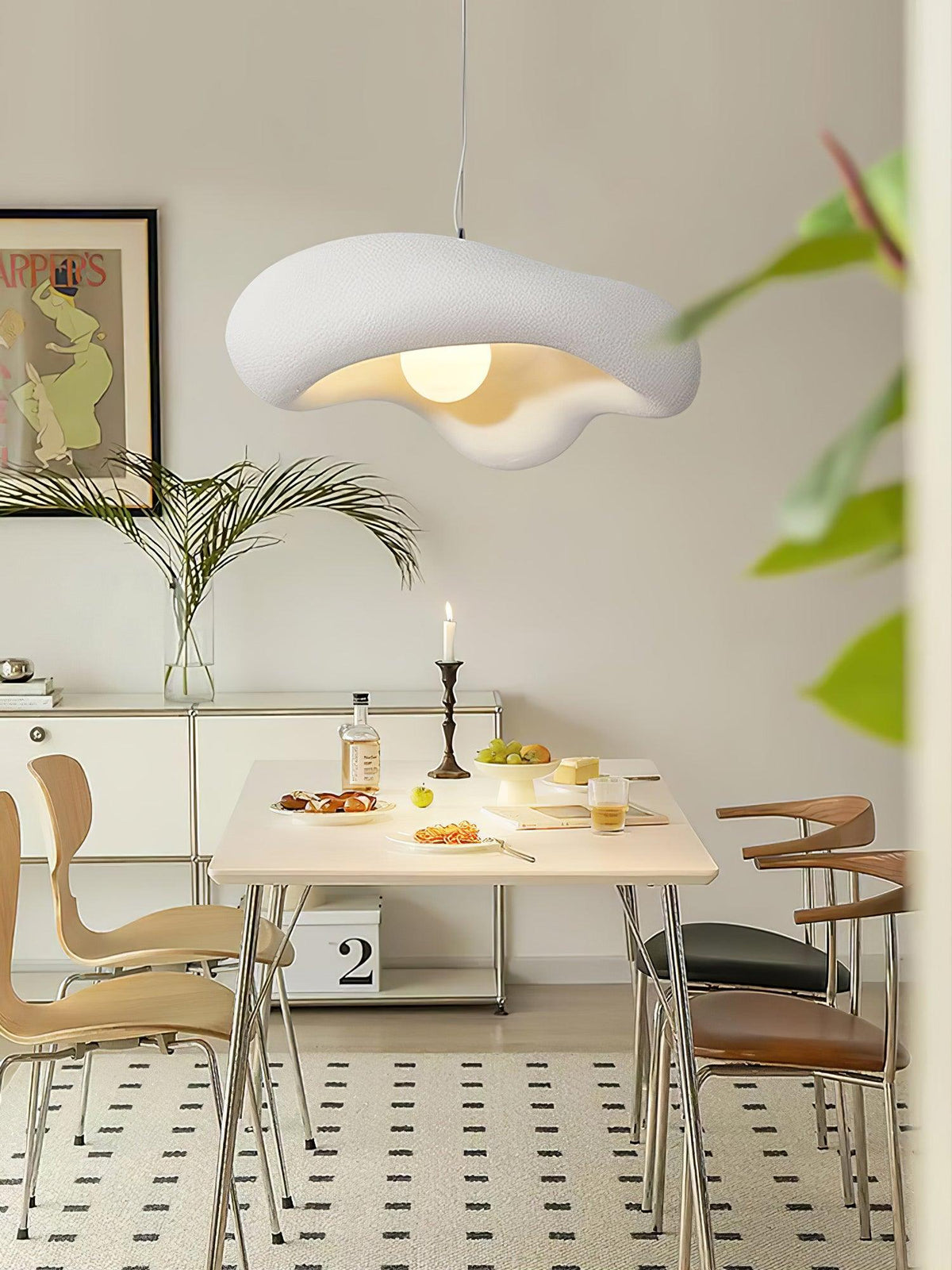 Lámpara colgante de resina en forma orgánica para interiores modernos natural